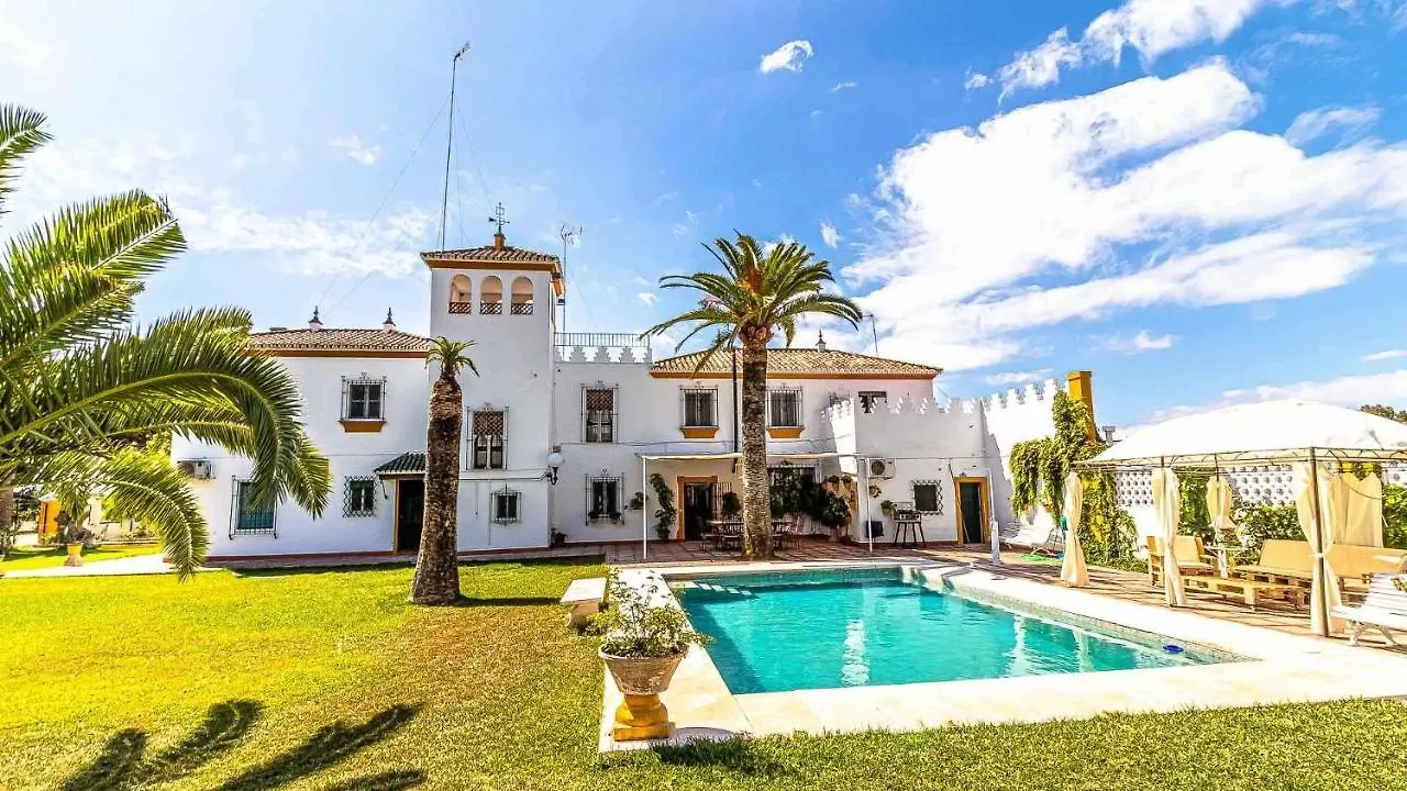 Hacienda típica sevillana en Marchena Lugar ideal para ver Andaluci Villa Marchena (Seville)